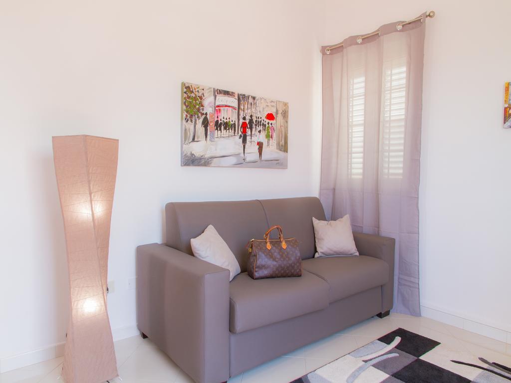 Gelso Bianco Apartments كامبوفيليتْشّي دي روتْشّي المظهر الخارجي الصورة