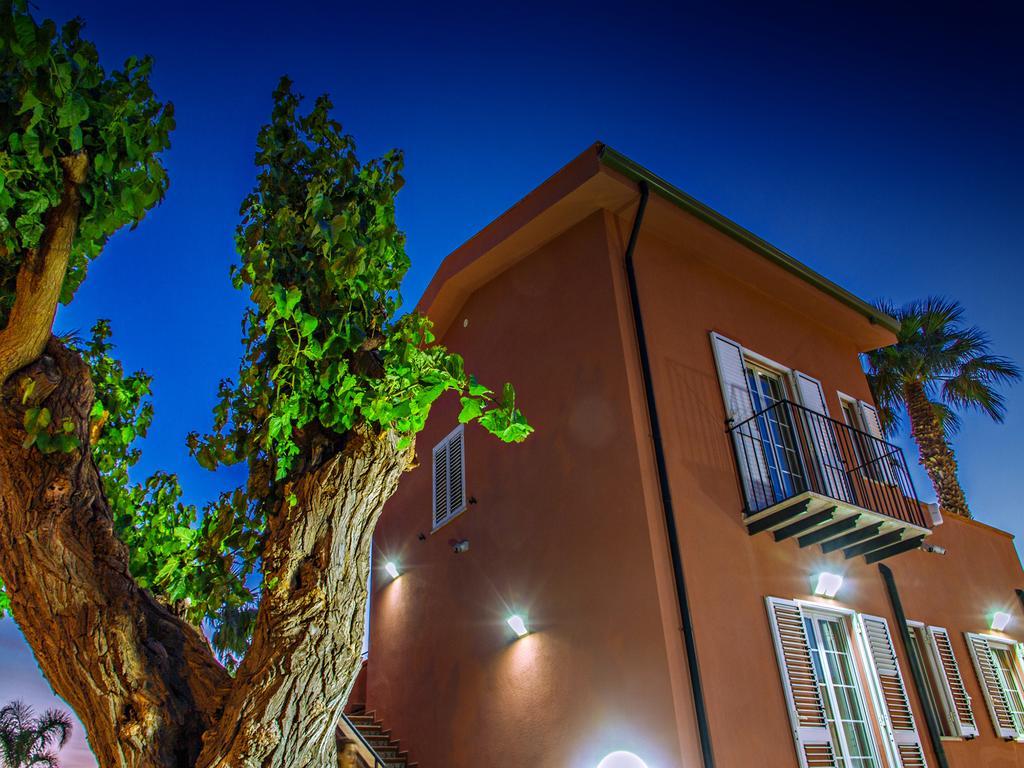 Gelso Bianco Apartments كامبوفيليتْشّي دي روتْشّي المظهر الخارجي الصورة