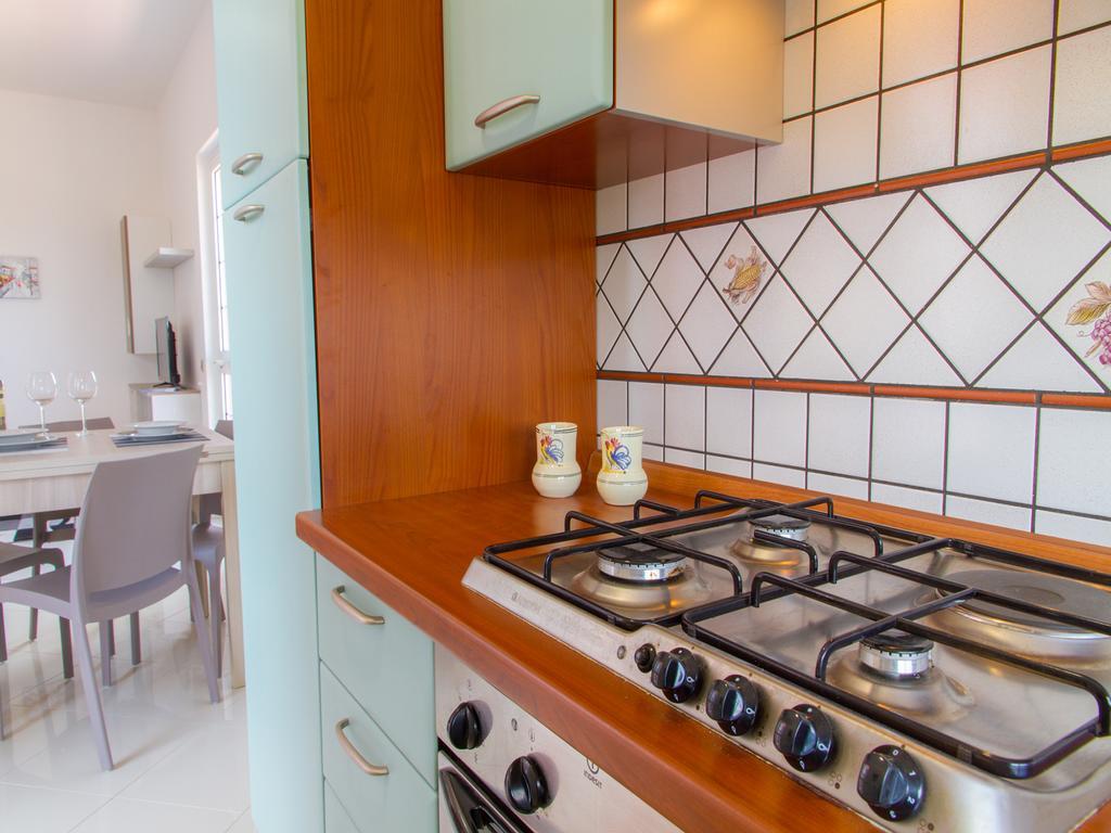 Gelso Bianco Apartments كامبوفيليتْشّي دي روتْشّي المظهر الخارجي الصورة